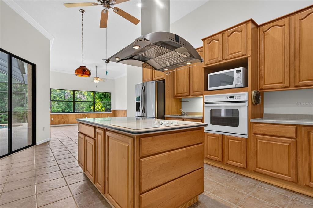 679 Sawgrass Bridge Road Venice, FL 34292 - Photo 20 of 88 Gallery Image 20