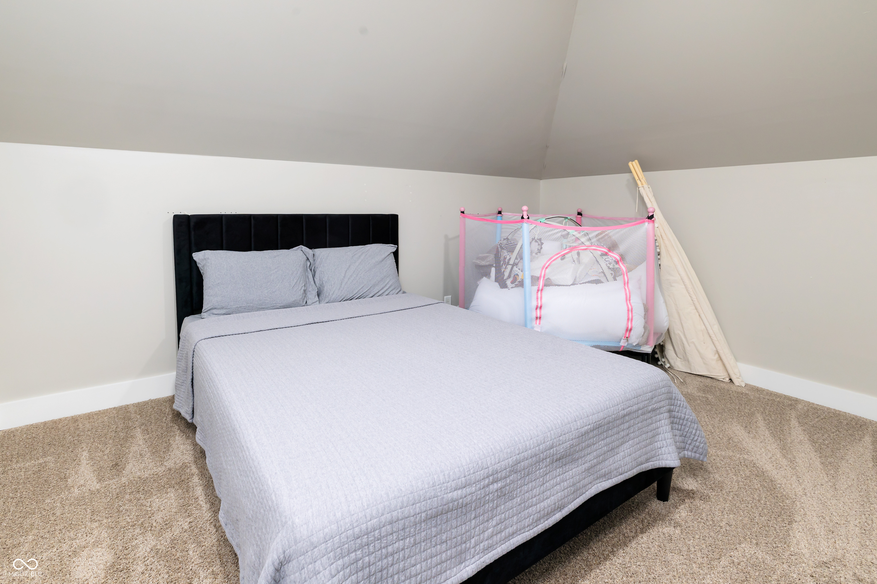 5417 East 300 North Windfall, IN 46076 - Photo 22 of 27