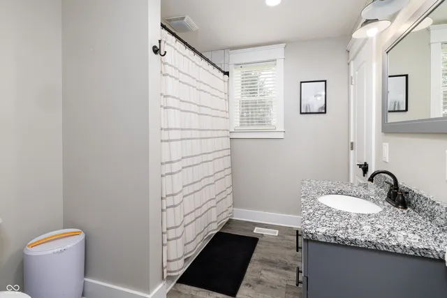 $433,800 | 5417 East 300 North, Windfall, IN 46076