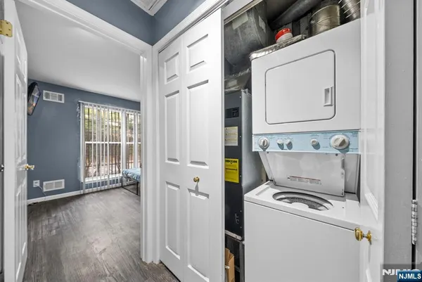 $3,000 | 152 Lynette Drive, Fort Lee, NJ 07024