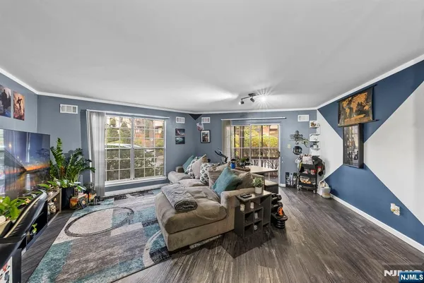 $3,000 | 152 Lynette Drive, Fort Lee, NJ 07024