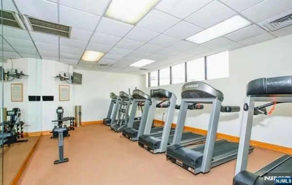 $3,000 | 152 Lynette Drive, Fort Lee, NJ 07024