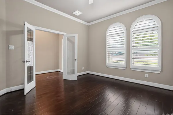 $3,700 | 18039 Branson, San Antonio, TX 78255
