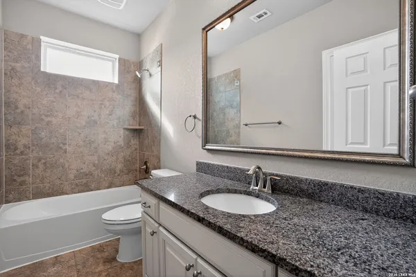 $3,700 | 18039 Branson, San Antonio, TX 78255