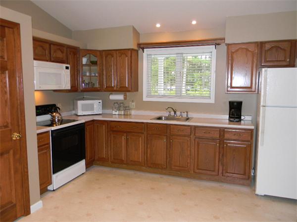 1015 Doe Valley Road Athol, MA 01331 - Photo 5 of 19