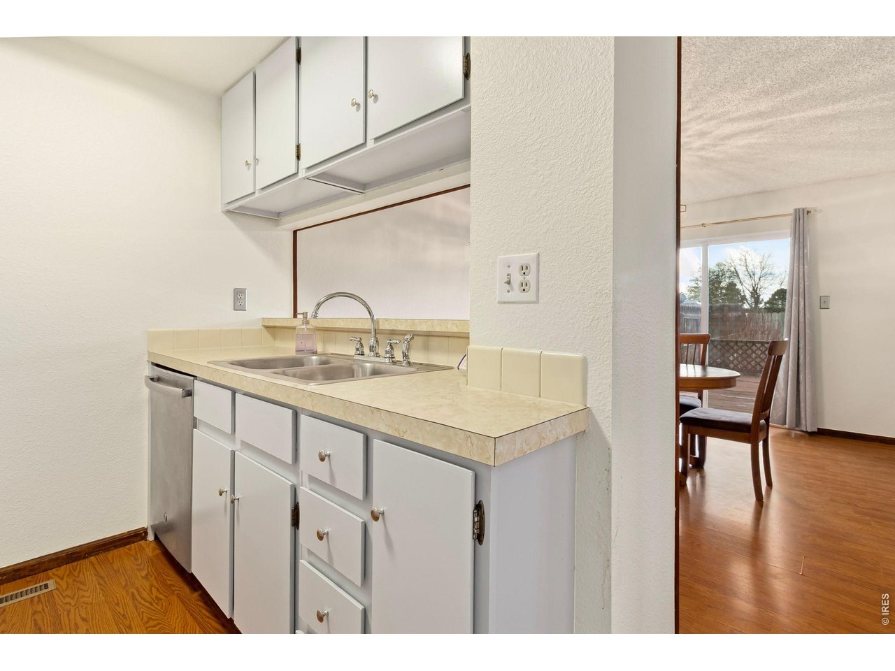2925 Rams Lane, Unit C Fort Collins, CO 80526 - Photo 8 of 18 Kitchen