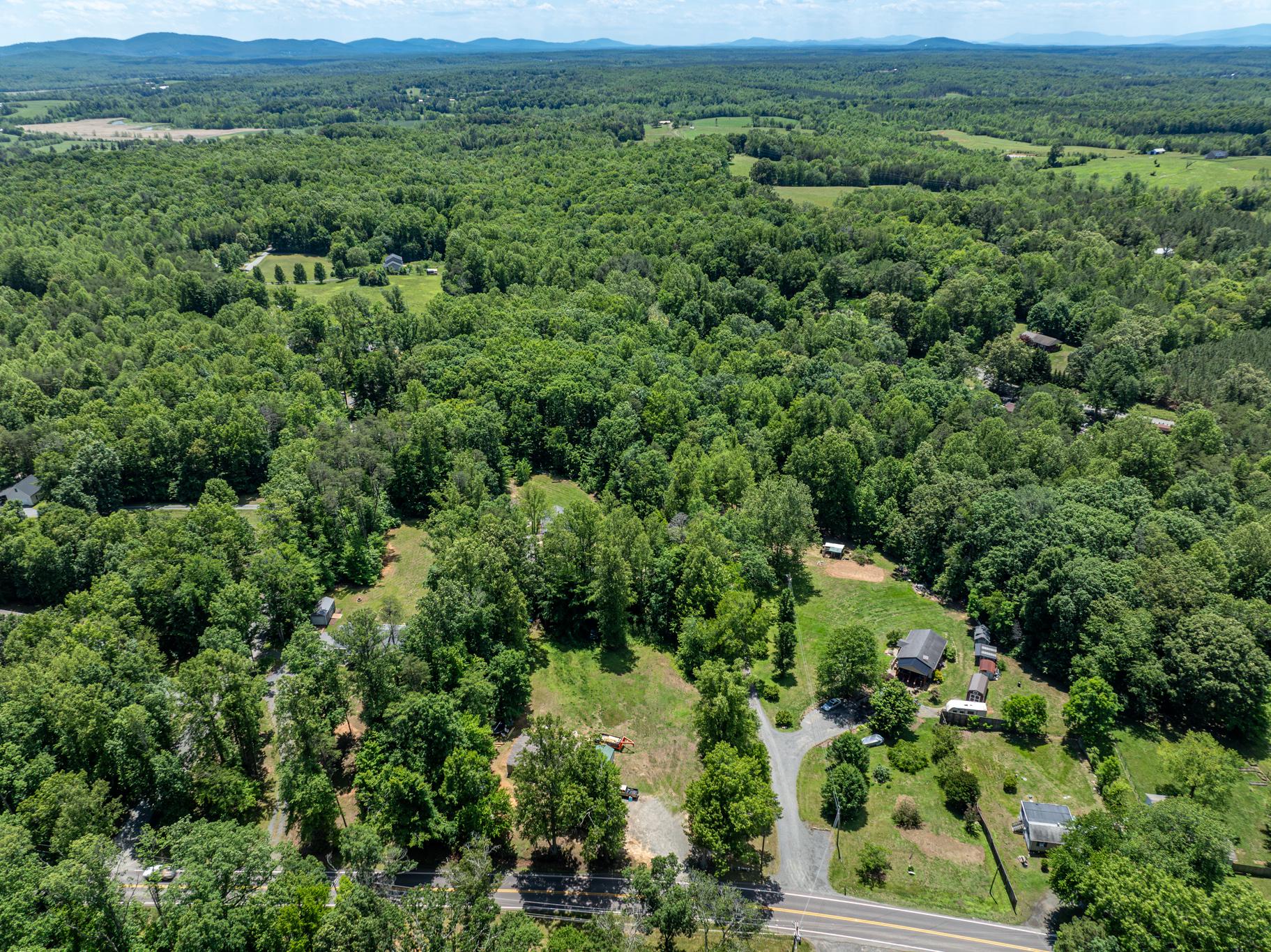 4771 South Blue Ridge Turnpike Rochelle, VA 22738 - Photo 27 of 38 Sky View