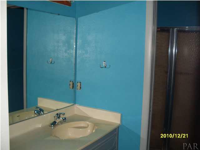 5200 Tinsley Road Milton, FL 32583 - Photo 13 of 18 Gallery Image 13
