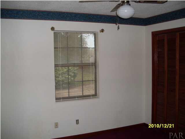 5200 Tinsley Road Milton, FL 32583 - Photo 9 of 18 Gallery Image 9