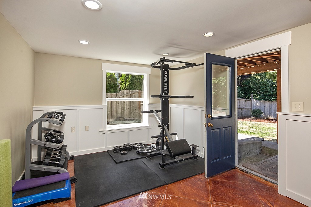 935 Daley Street Edmonds, WA 98020 - Photo 19 of 25 Gallery Image 19