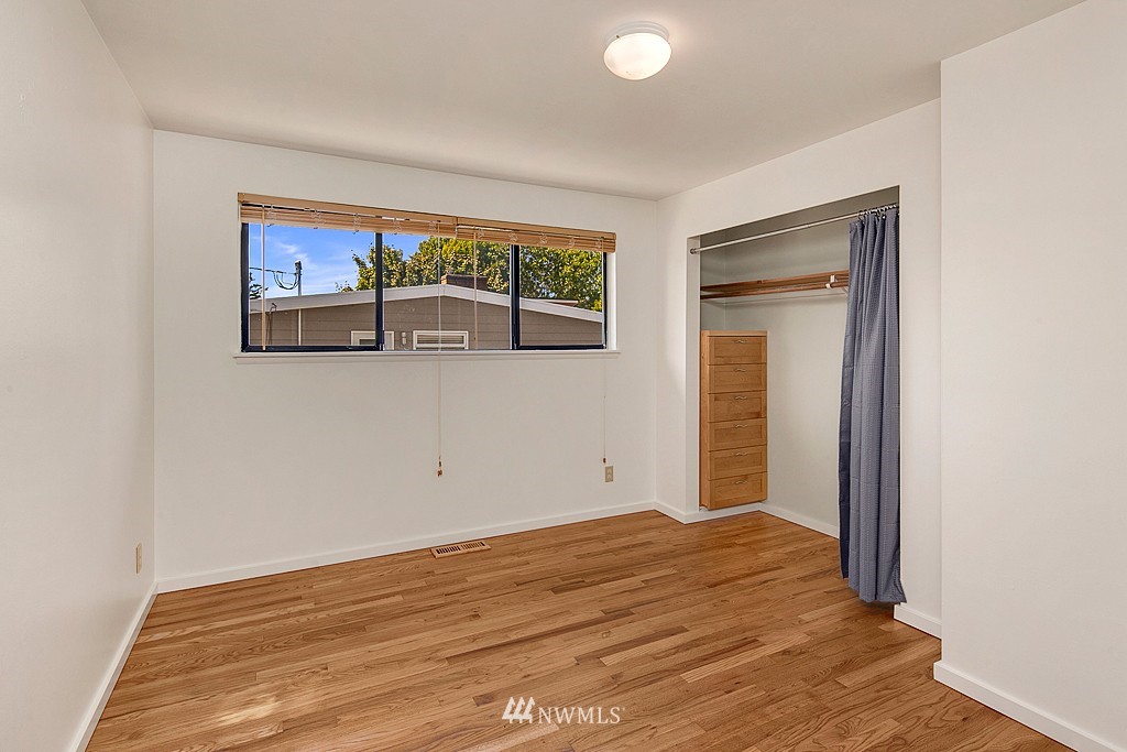 935 Daley Street Edmonds, WA 98020 - Photo 21 of 25 Gallery Image 21