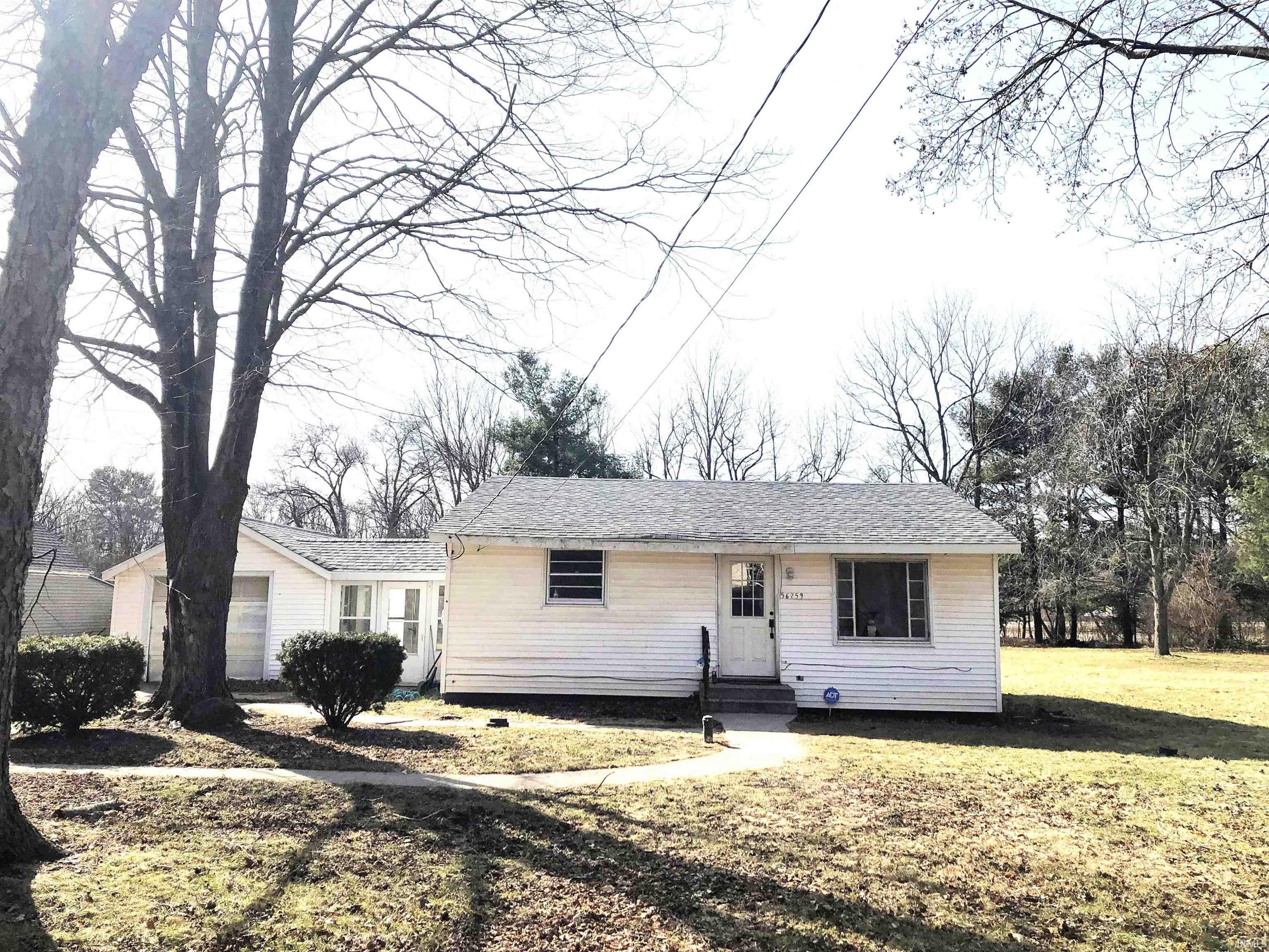 56759 Sundown Road South Bend, IN 46619 - Photo 1 of 21 Gallery Image 1