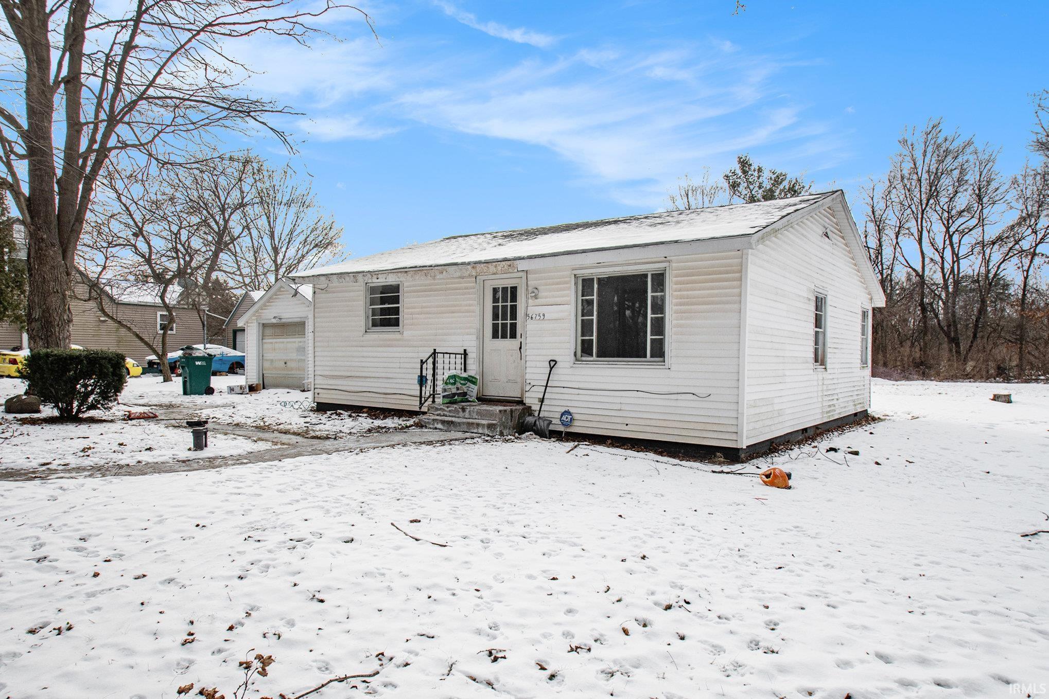 56759 Sundown Road South Bend, IN 46619 - Photo 15 of 21 Gallery Image 15