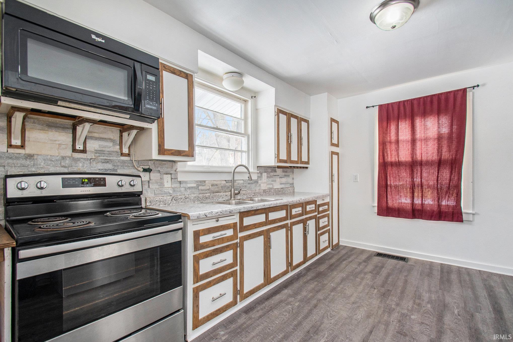 56759 Sundown Road South Bend, IN 46619 - Photo 6 of 21 Gallery Image 6