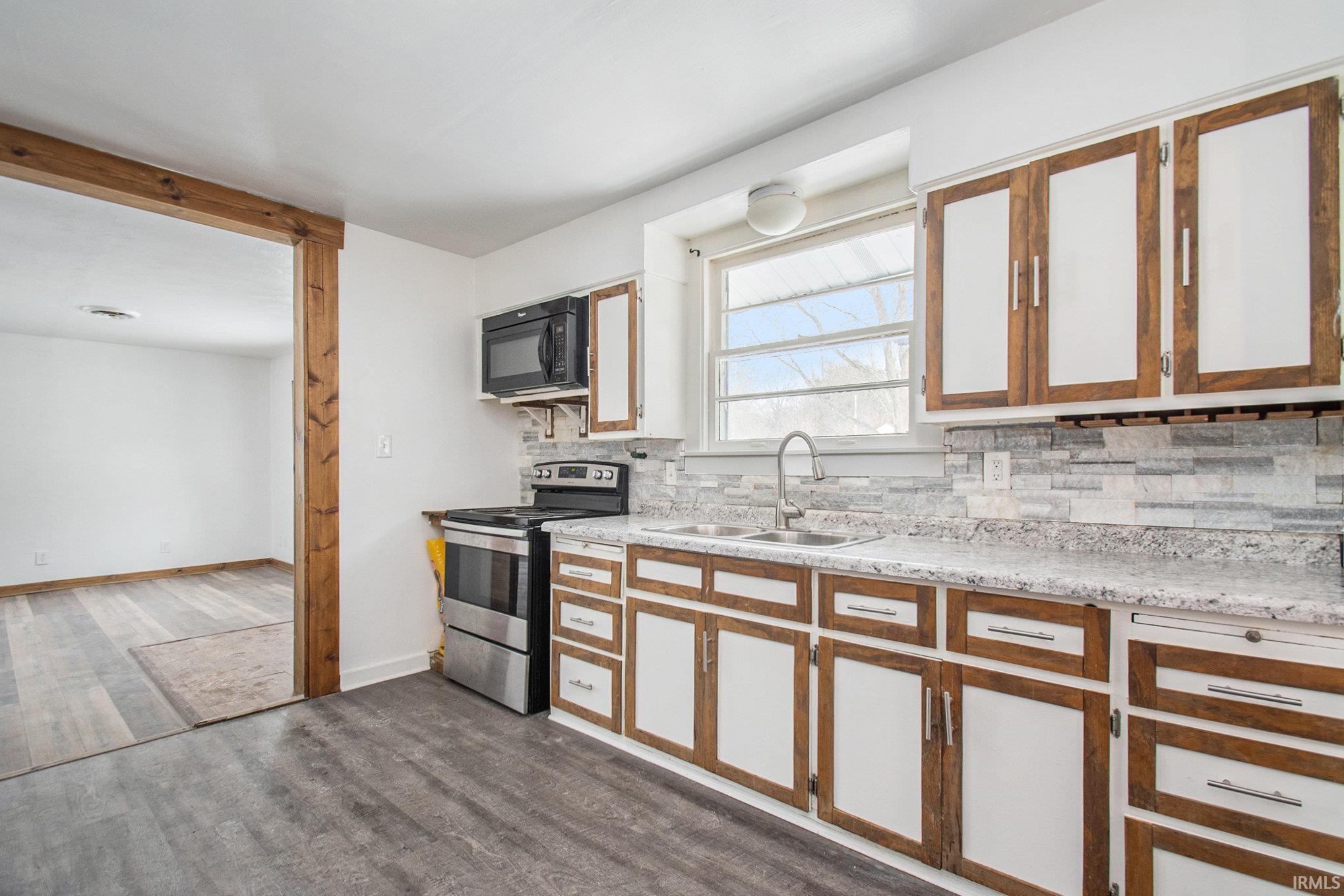 56759 Sundown Road South Bend, IN 46619 - Photo 7 of 21 Gallery Image 7