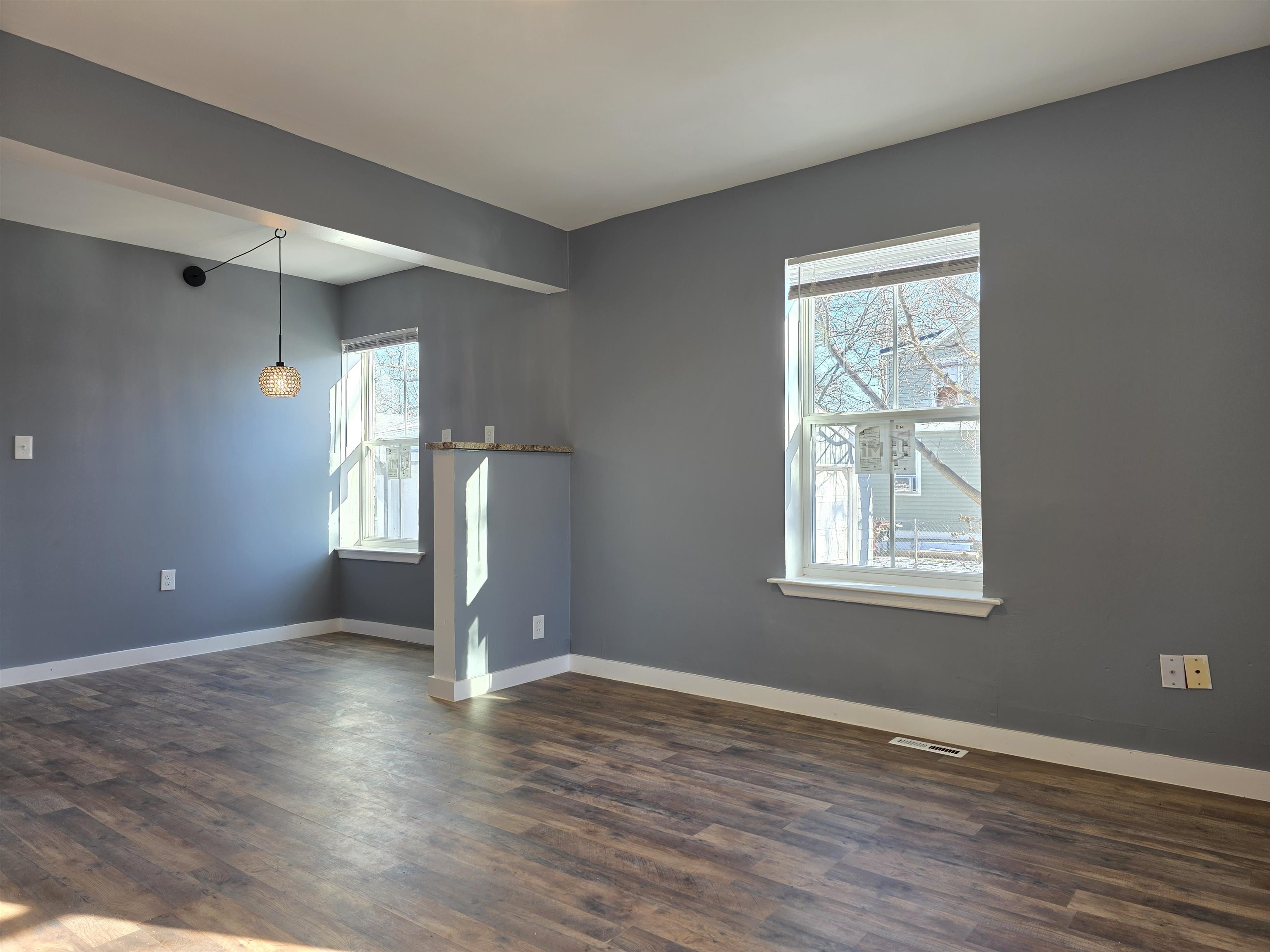 913 Loomis Street Rockford, IL 61102 - Photo 12 of 22