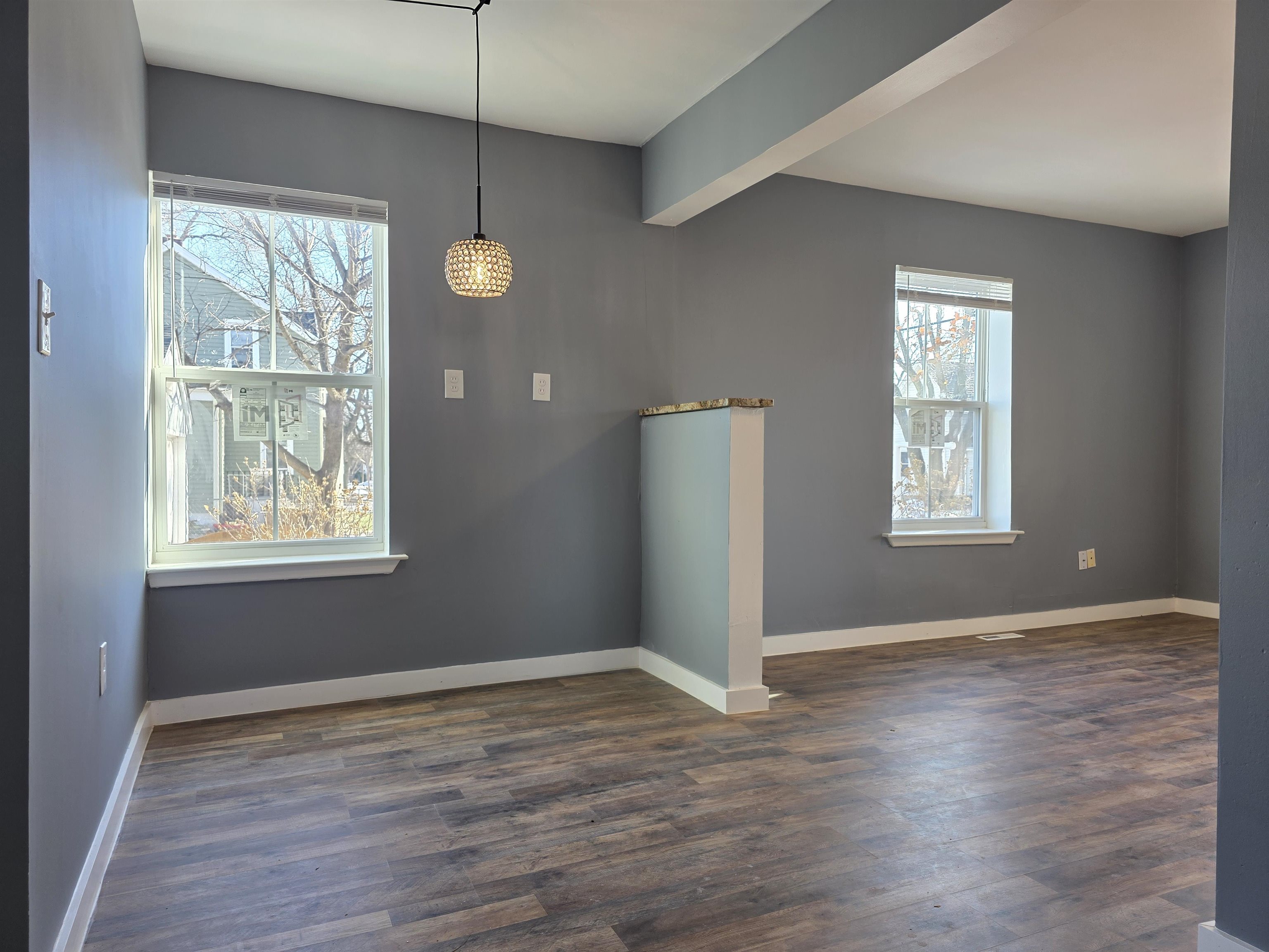 913 Loomis Street Rockford, IL 61102 - Photo 9 of 22