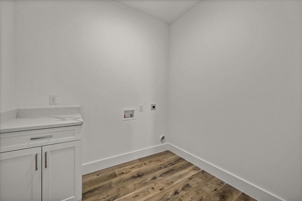 3232 Willow Road Celeste, TX 75423 - Photo 24 of 31 a view of a small space with wooden floor