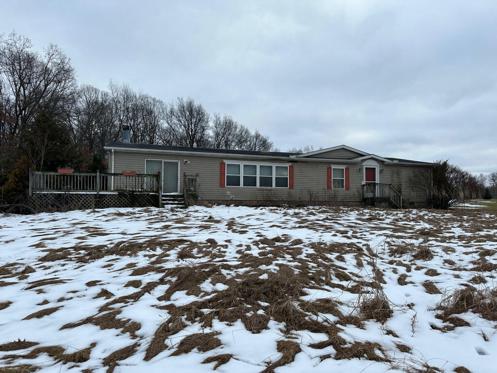 8728 Struble Road Jerome, MI 49249 - Photo 1 of 8 exterior