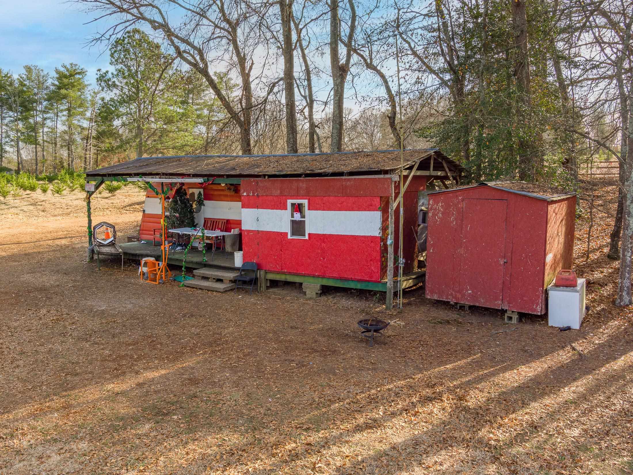 418 Martin Camp Road Chesnee, SC 29323 - Photo 7 of 27