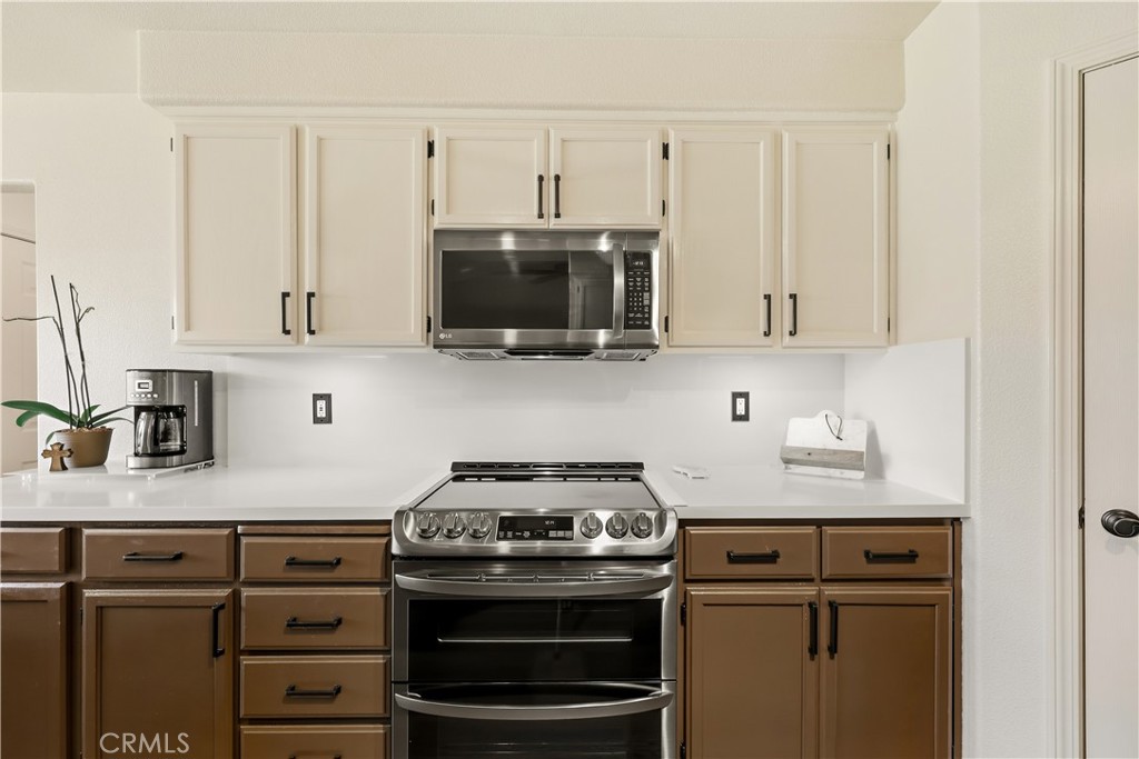 3937 Finch Court Merced, CA 95340 - Photo 15 of 64