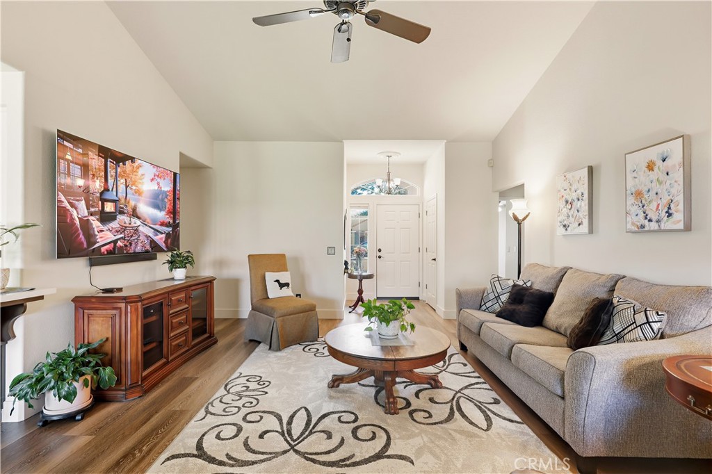 3937 Finch Court Merced, CA 95340 - Photo 6 of 64