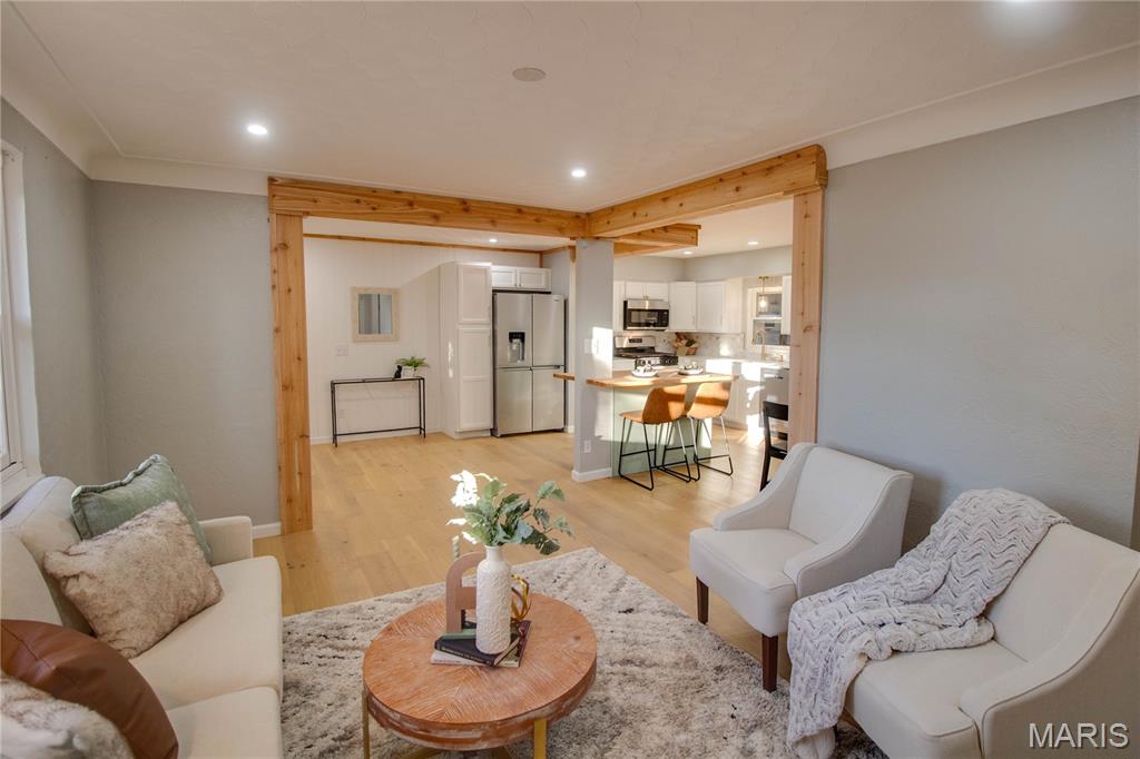 511 Courtesy Lane Bethalto, IL 62010 - Photo 16 of 44