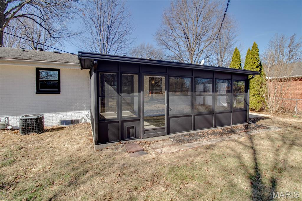 511 Courtesy Lane Bethalto, IL 62010 - Photo 39 of 44