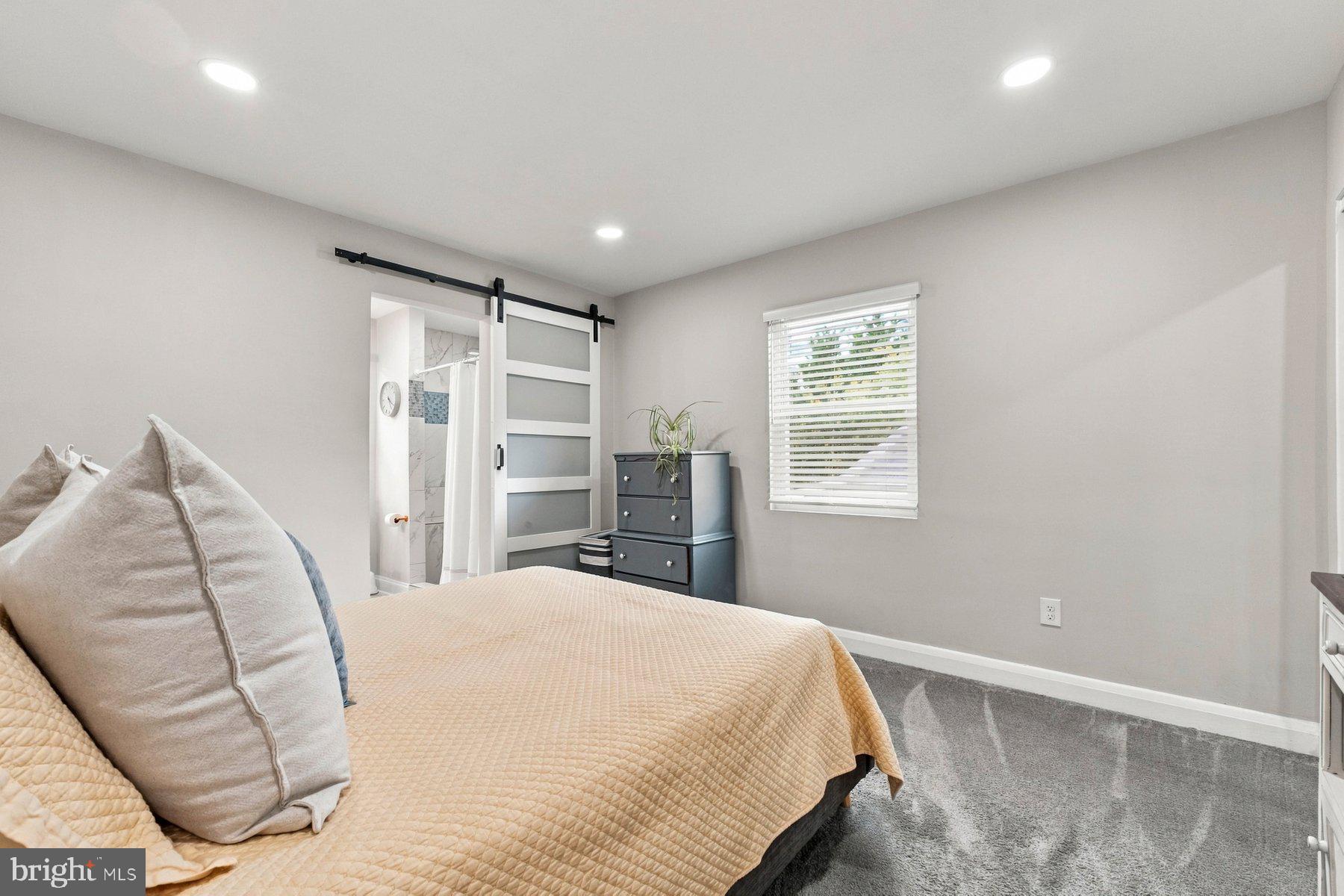 5309 Catalpha Road Baltimore, MD 21214 - Photo 12 of 40 Primary Suite
