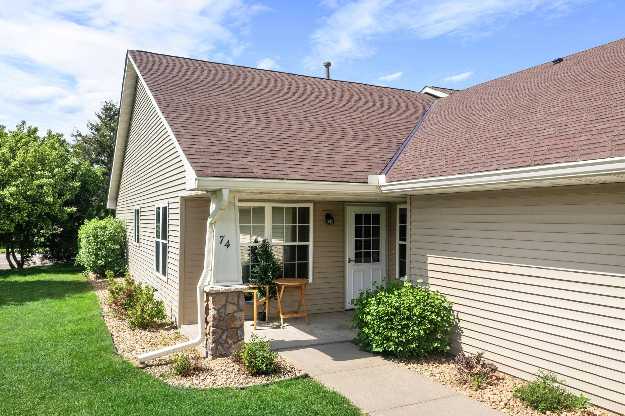 74 Crown Pointe Curve Hudson, WI 54016 - Photo 3 of 24