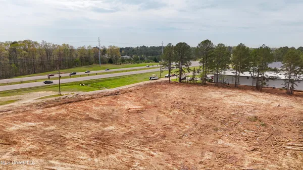 $1,600,000 | 6.15-acres Lakeland Drive, Flowood, MS 39232