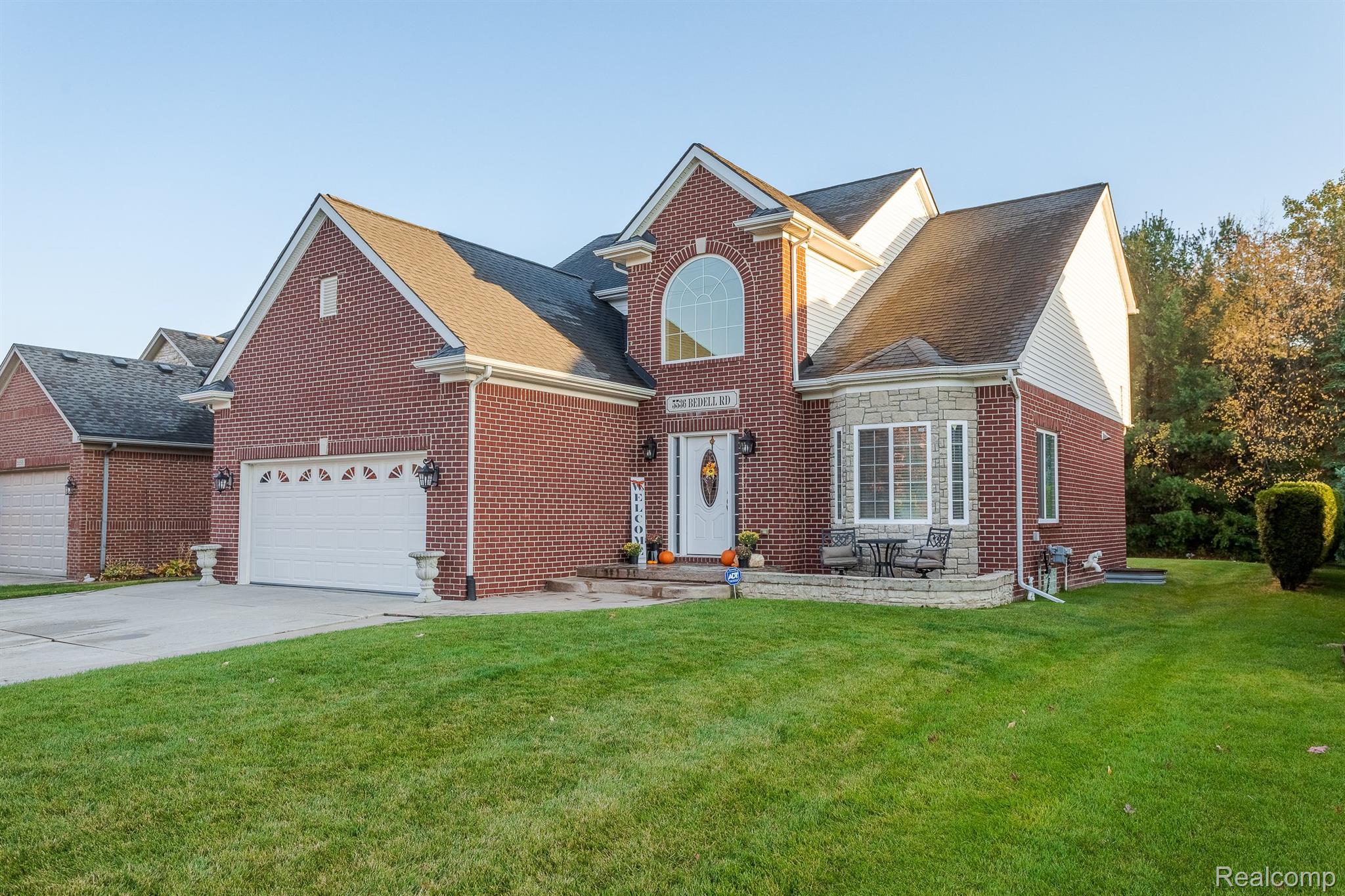 5536 Bedell Road Sterling Heights, MI 48310 - Photo 3 of 33 Gallery Image 3