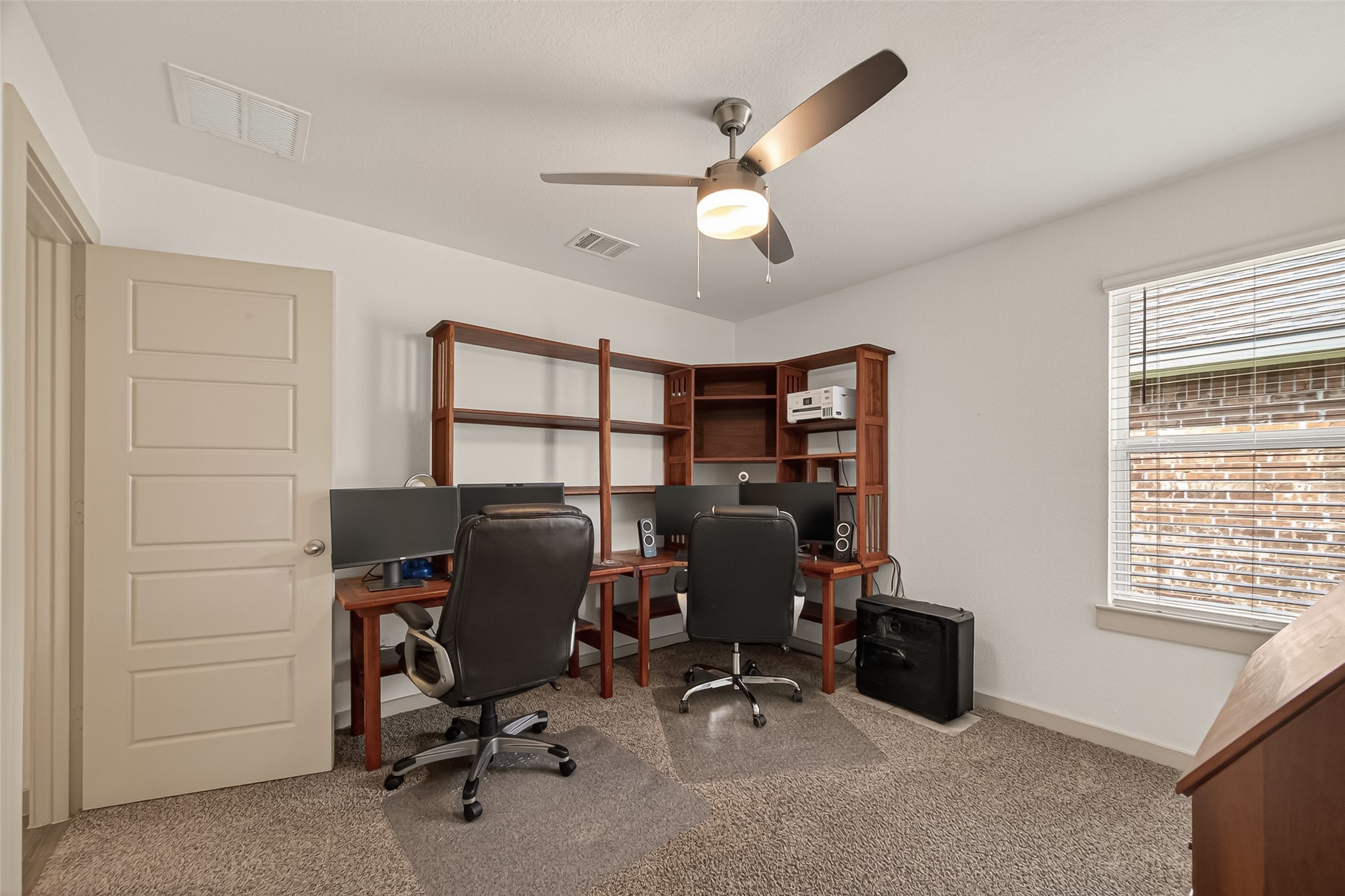 1119 Kinder Sky Lane Rosharon, TX 77583 - Photo 21 of 34