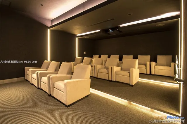 $4,350,000 | 18555 Collins Avenue, Unit 701, Sunny Isles Beach, FL 33160