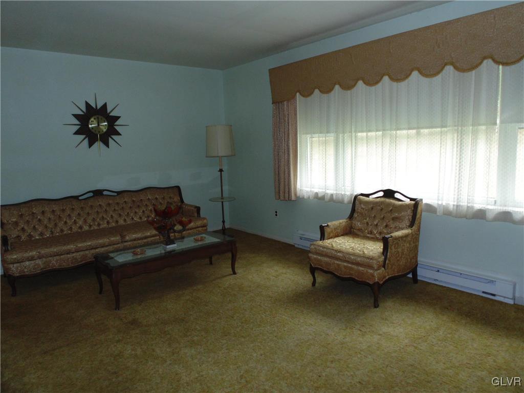 1593 State Road Coopersburg, PA 18036 - Photo 10 of 25 Gallery Image 10