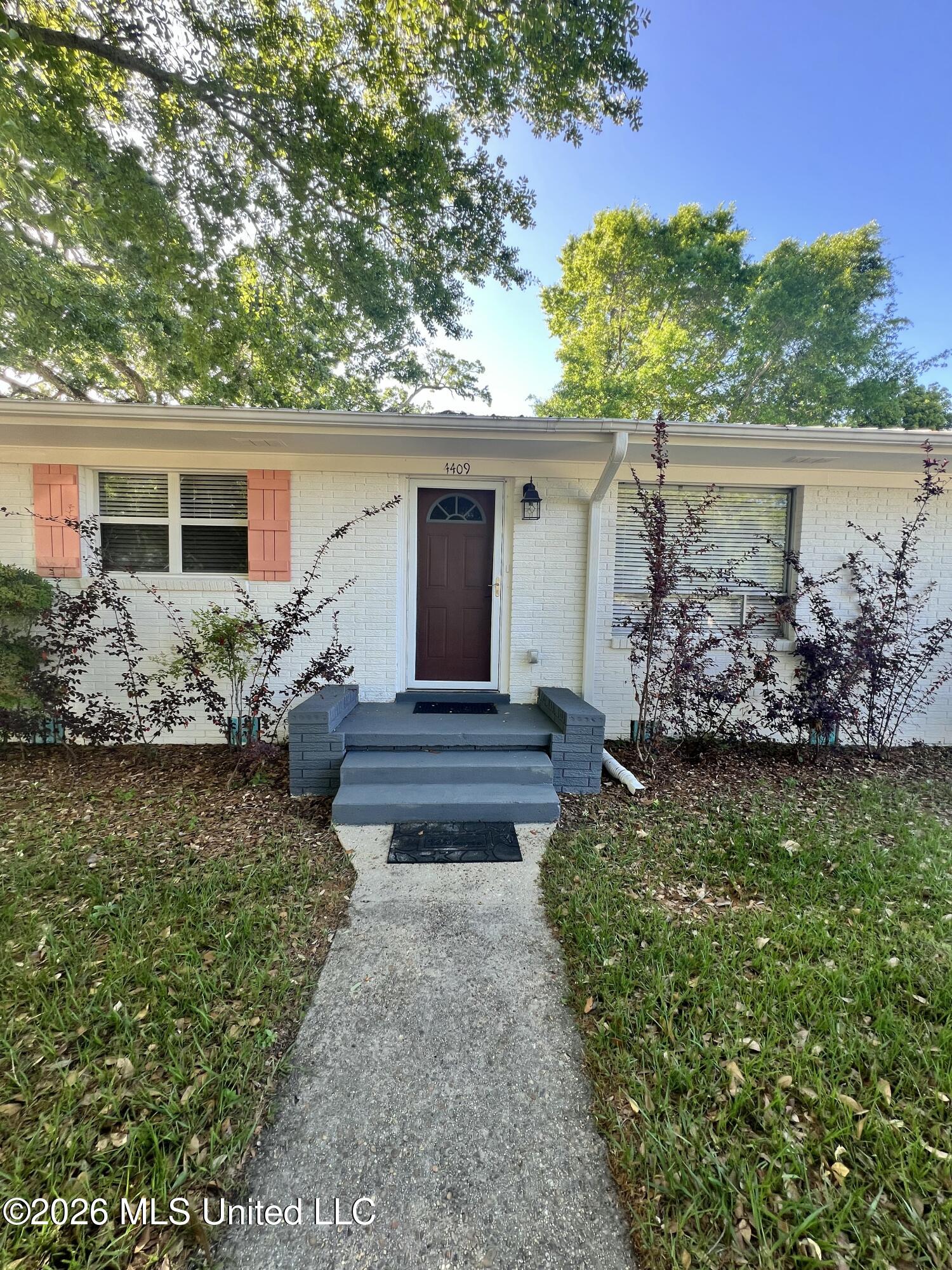 4409 Ford Street Gulfport, MS 39501 - Photo 2 of 19 IMG_8834