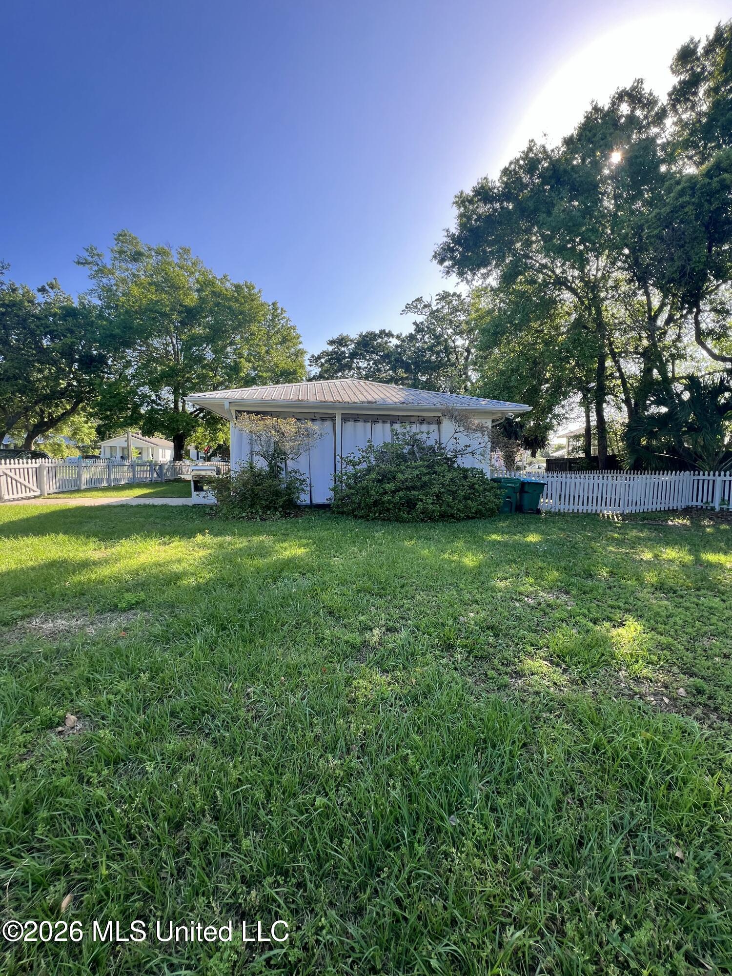 4409 Ford Street Gulfport, MS 39501 - Photo 4 of 19 IMG_8833