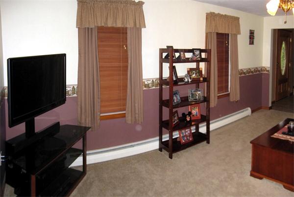 36 Castle Road Fitchburg, MA 01420 - Photo 11 of 22 Gallery Image 11