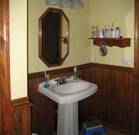 36 Castle Road Fitchburg, MA 01420 - Photo 19 of 22 Gallery Image 19