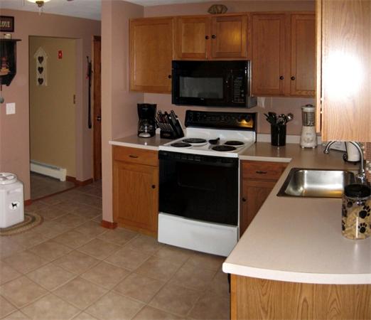 36 Castle Road Fitchburg, MA 01420 - Photo 5 of 22 Gallery Image 5