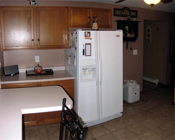 36 Castle Road Fitchburg, MA 01420 - Photo 7 of 22 Gallery Image 7