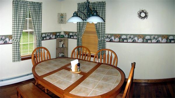 36 Castle Road Fitchburg, MA 01420 - Photo 8 of 22 Gallery Image 8