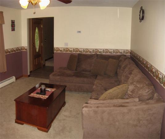 36 Castle Road Fitchburg, MA 01420 - Photo 9 of 22 Gallery Image 9