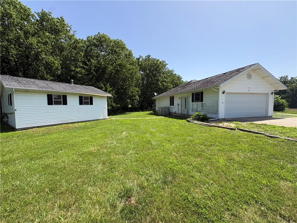 1046 Northwest 475th Road Centerview, MO 64019 - Photo 2 of 21