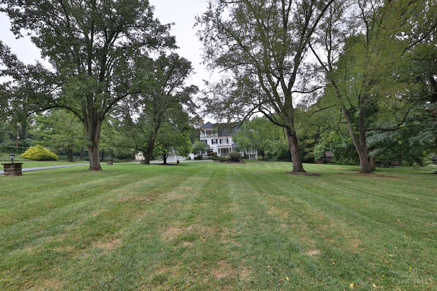 320 Reily Road Wyoming, OH 45215 - Photo 83 of 99