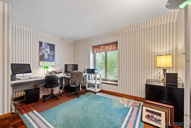 $775,000 | 2575 River Woods Drive, Naperville, IL 60565