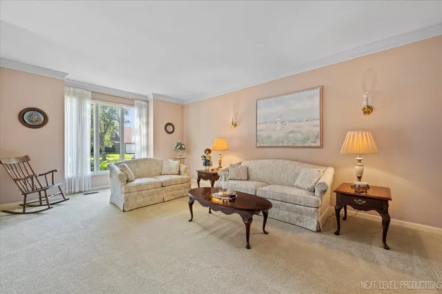 $775,000 | 2575 River Woods Drive, Naperville, IL 60565