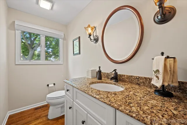 $775,000 | 2575 River Woods Drive, Naperville, IL 60565