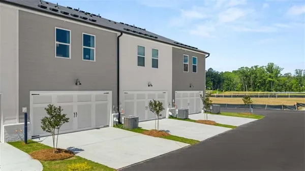 $322,900 | 432 Reflection Drive, Stockbridge, GA 30281