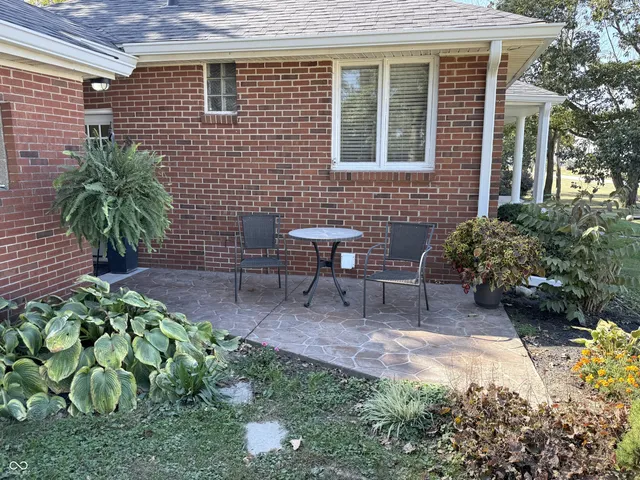 $379,900 | 2879 East 700th Street South, Crawfordsville, IN 47933